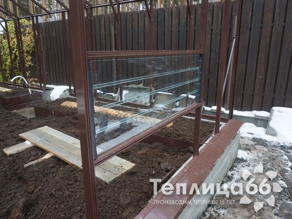 Форточка жалюзийная для теплиц botanik на 3 стекла, 150 мм