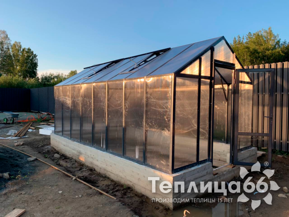 Теплица Рада Гарденикс 3 П под сотовый поликарбонат, ширина 3 м